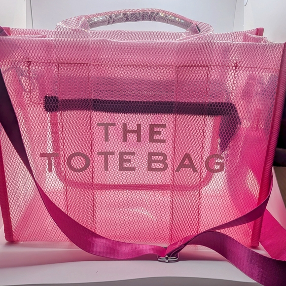 💢NWOT💢 🩷 Pink 🩷 Nylon Marc Jacobs "The Tote Bag". - Picture 4 of 8